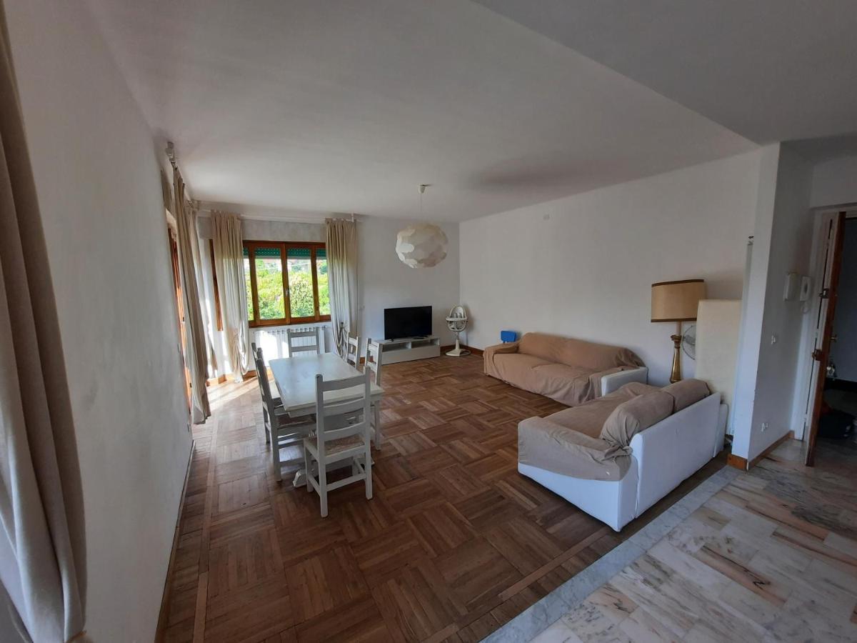 Casa Romeo Appartamento Con Posto Auto Finale Ligure Exterior foto